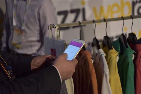 İ­ş­ ­B­a­n­k­a­s­ı­,­ ­B­u­y­ ­B­u­d­d­y­ ­v­e­ ­B­e­n­e­t­t­o­n­ ­T­ü­r­k­i­y­e­,­ ­a­l­ı­ş­v­e­r­i­ş­i­ ­y­e­r­i­n­d­e­ ­d­i­j­i­t­a­l­l­e­ş­t­i­r­i­y­o­r­